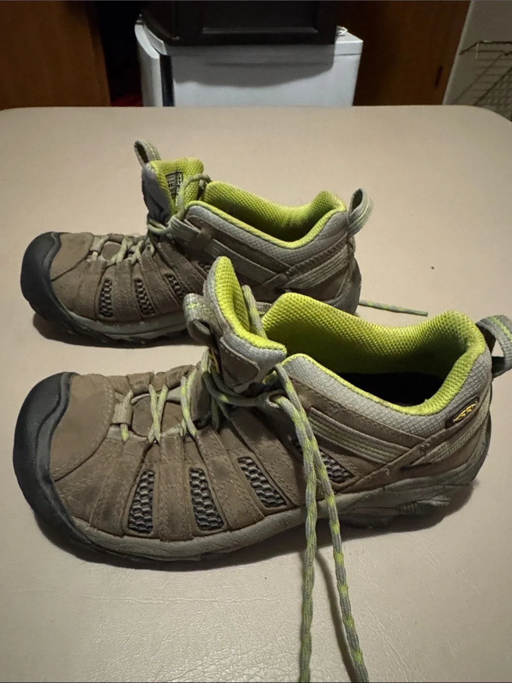 Keen Taupe Hiking Shoes with Lime Interior